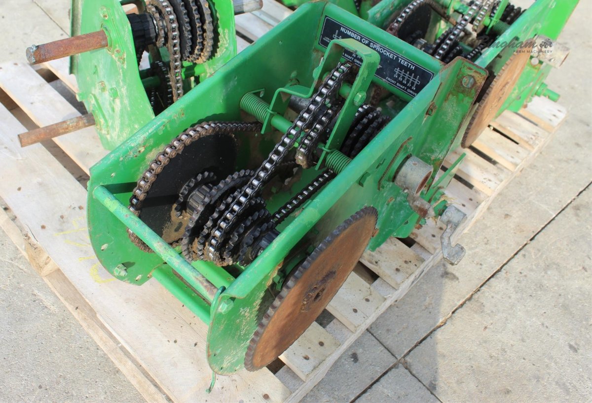 7200 Transmission.jpg
