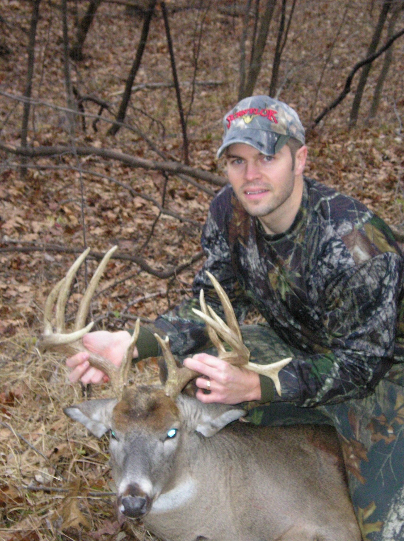 2011 Limblounger Buck