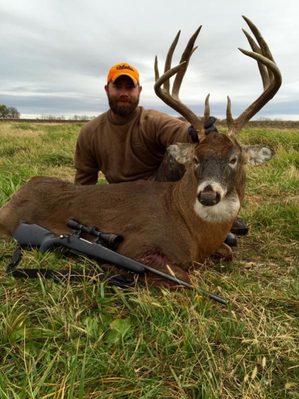 2015 Missouri rifle buck
157"
