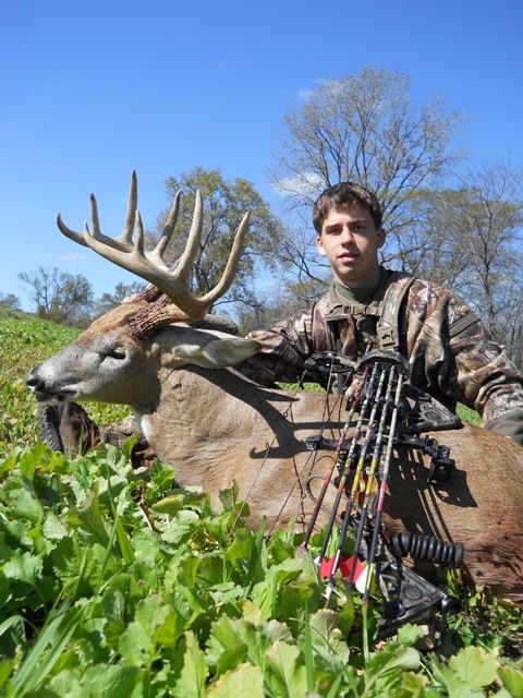 9967-2010 Bow Buck 2