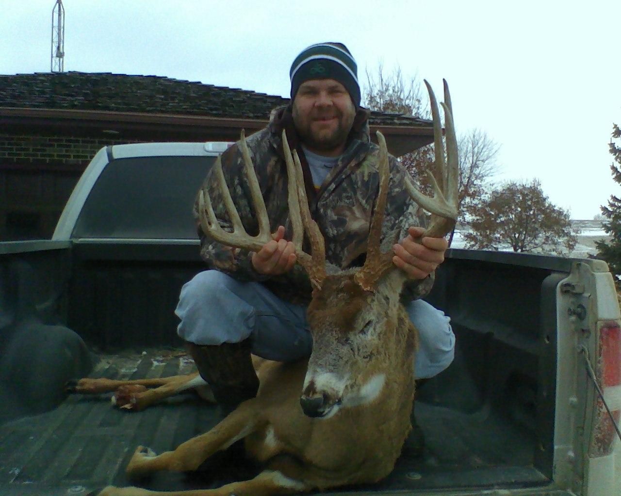 Bro's Muzzy Buck 2010