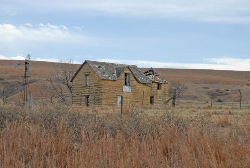 SandStone House Side (2)