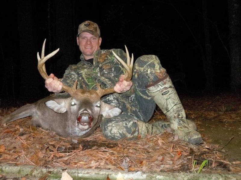 This is my 2011 buck! He was 19-3/4" wide.