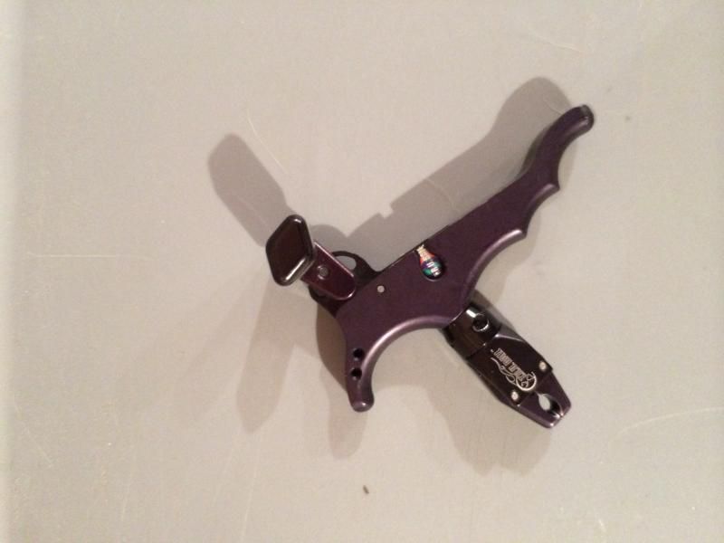 Tru Ball Pro Diamond Thumb release. It has a few nicks on it but functions perfectly. I wanted to hunt with it but couldn't give up my Scott. 
 Askin